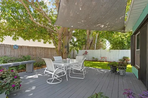 1516 N M Street Lake Worth Beach FL 33460