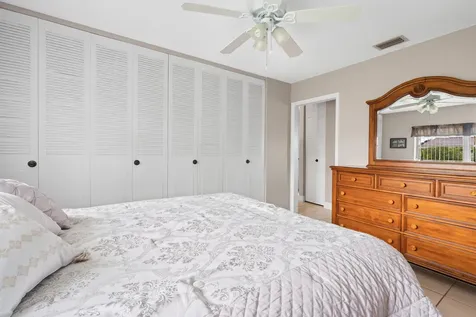 2822 Crosley Drive West Palm Beach FL 33415