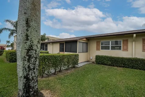 2822 Crosley Drive West Palm Beach FL 33415