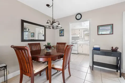 2822 Crosley Drive West Palm Beach FL 33415