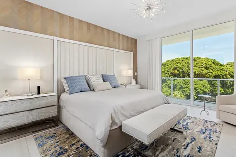 200 Se Mizner Boulevard Boca Raton FL 33432