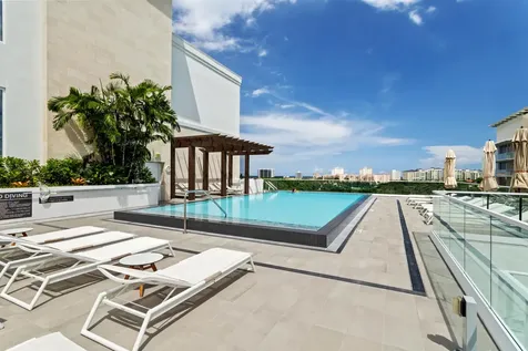 200 Se Mizner Boulevard Boca Raton FL 33432