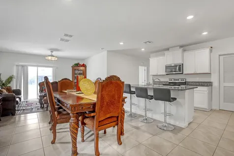 12234 Sw Nettuno Way Port Saint Lucie FL 34986