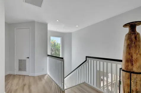 193 Sedona Way Palm Beach Gardens FL 33418