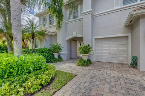 193 Sedona Way Palm Beach Gardens FL 33418
