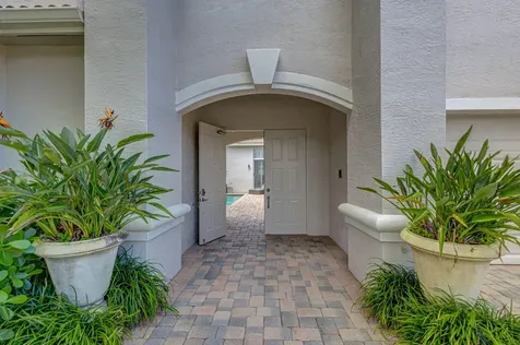 193 Sedona Way Palm Beach Gardens FL 33418