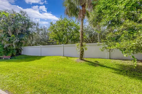 193 Sedona Way Palm Beach Gardens FL 33418