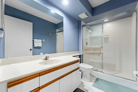 7465 N Glendevon Lane Delray Beach FL 33446