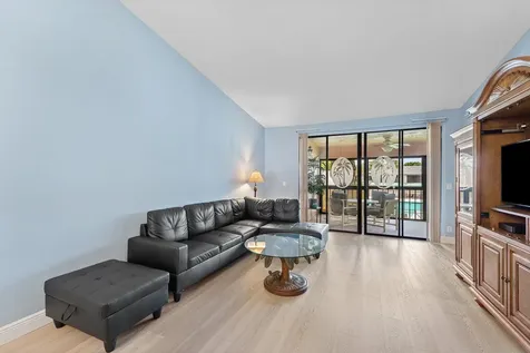 7465 N Glendevon Lane Delray Beach FL 33446
