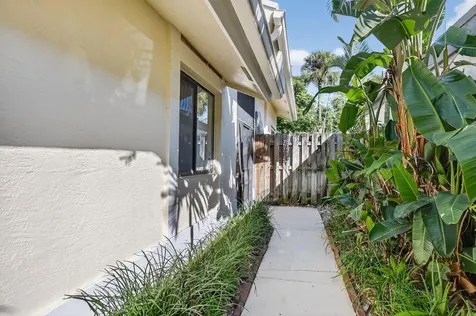 7569 Martinique Boulevard Boca Raton FL 33433