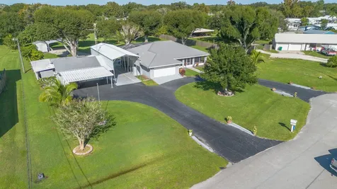 3885 Sw 11th Avenue Okeechobee FL 34974