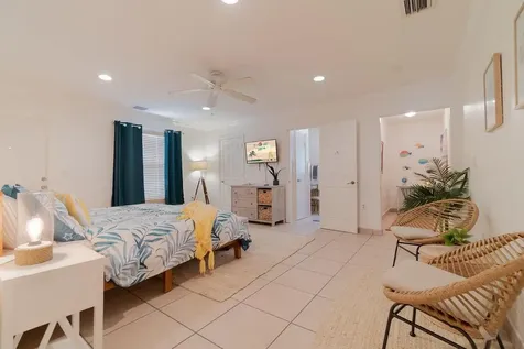 951 Green Street West Palm Beach FL 33405