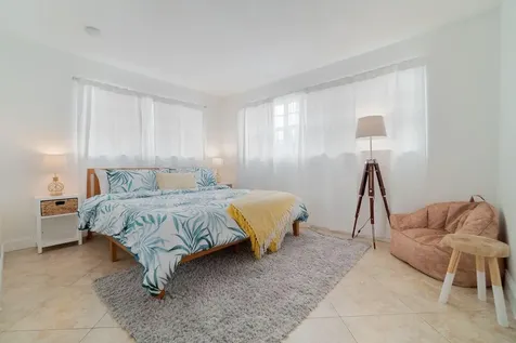 951 Green Street West Palm Beach FL 33405