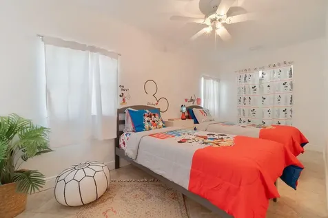 951 Green Street West Palm Beach FL 33405
