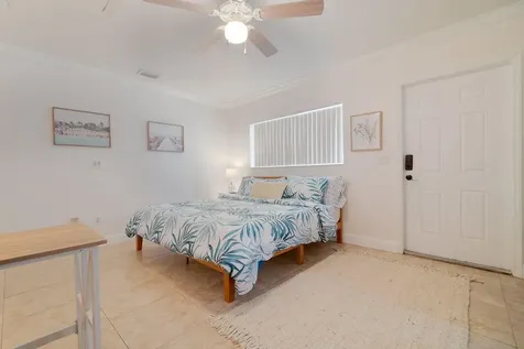 951 Green Street West Palm Beach FL 33405