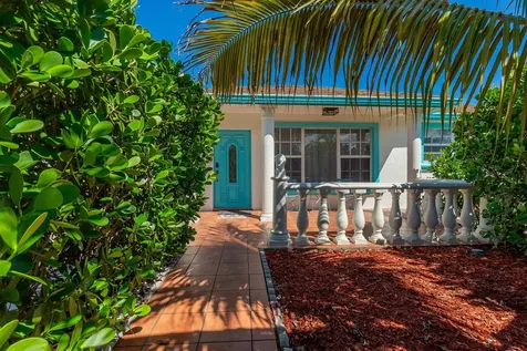 951 Green Street West Palm Beach FL 33405