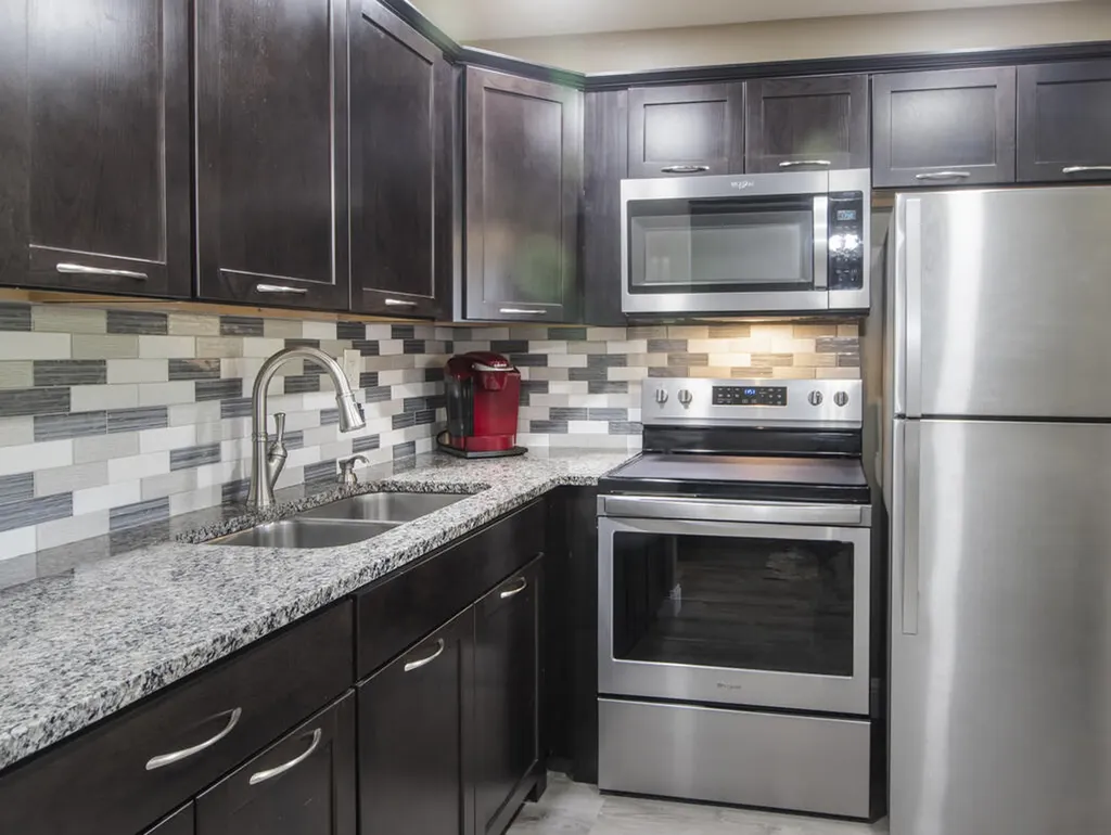 98 Bedford D West Palm Beach FL 33417