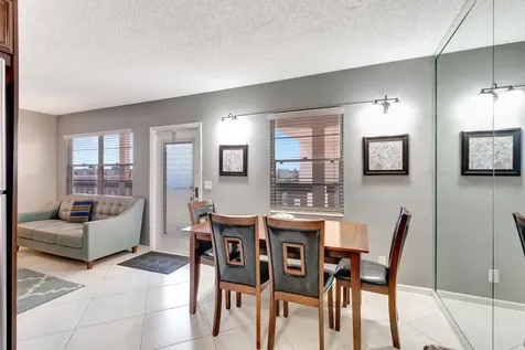 4049 Wolverton C Boca Raton FL 33434