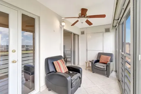 4049 Wolverton C Boca Raton FL 33434