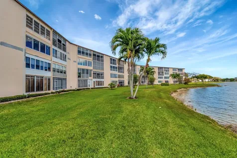 4049 Wolverton C Boca Raton FL 33434