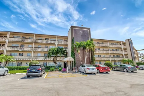 4049 Wolverton C Boca Raton FL 33434