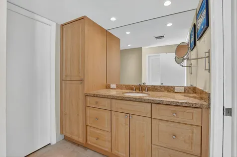 1004 Bridgewood Place Boca Raton FL 33434