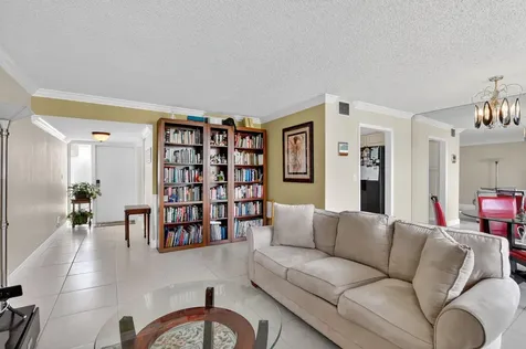 1004 Bridgewood Place Boca Raton FL 33434