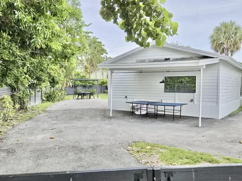 917 Market Street West Palm Beach FL 33401