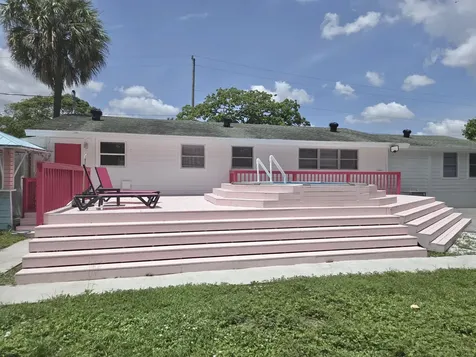 917 Market Street West Palm Beach FL 33401