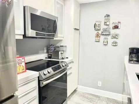 625 Normandy Delray Beach FL 33484