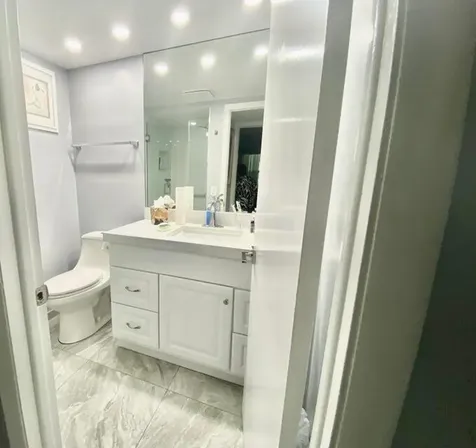 625 Normandy Delray Beach FL 33484