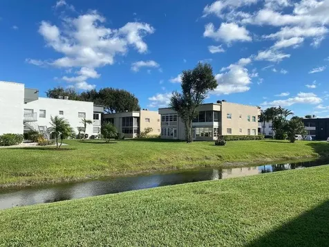 625 Normandy Delray Beach FL 33484