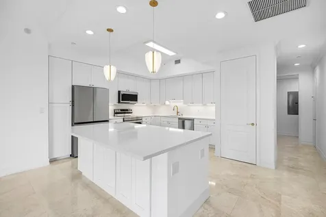 550 Se Mizner Boulevard Boca Raton FL 33432