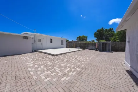 5337 Ne 17th Avenue Pompano Beach FL 33064