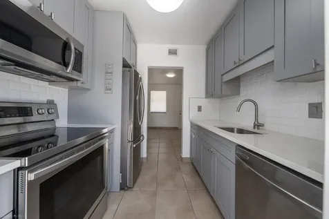 5337 Ne 17th Avenue Pompano Beach FL 33064