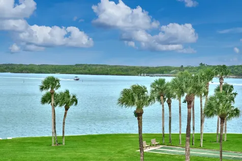 200 Intracoastal Place Jupiter FL 33469