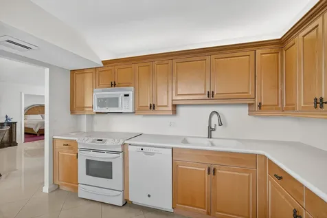100 Ocean Trail Way Jupiter FL 33477
