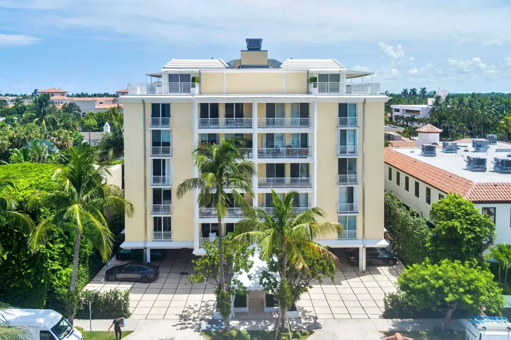 170 Chilean Avenue Palm Beach FL 33480