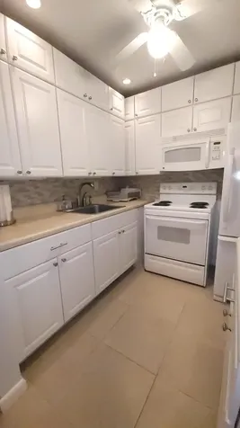 201 Coventry I West Palm Beach FL 33417