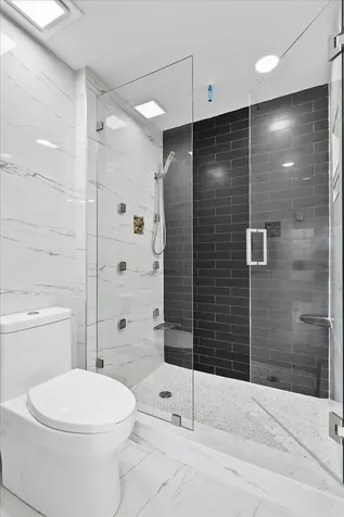 3040 Lake Shore Drive Riviera Beach FL 33404