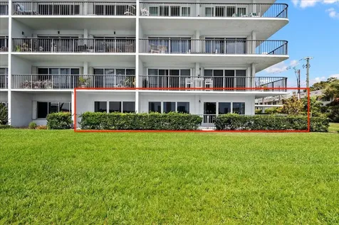 3040 Lake Shore Drive Riviera Beach FL 33404