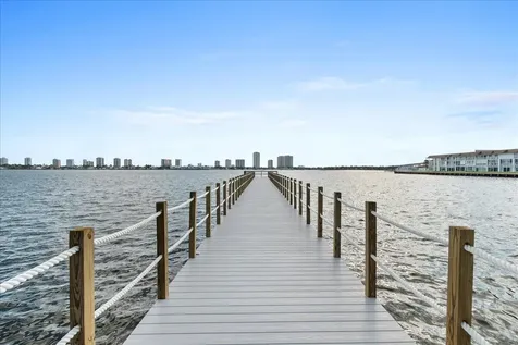 3040 Lake Shore Drive Riviera Beach FL 33404