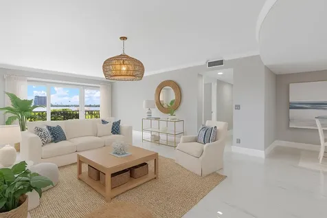 3040 Lake Shore Drive Riviera Beach FL 33404