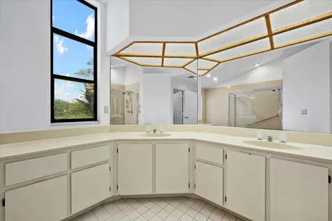 13210 Touchstone Place Palm Beach Gardens FL 33418