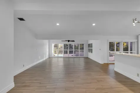 2642 Ne 3rd Street Pompano Beach FL 33062