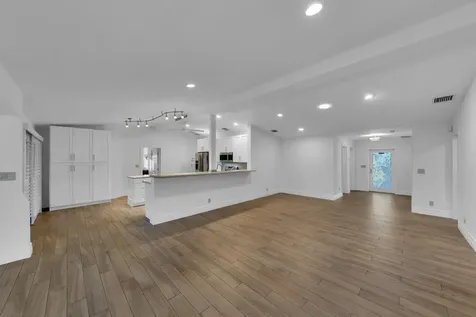 2642 Ne 3rd Street Pompano Beach FL 33062