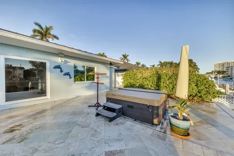 2642 Ne 3rd Street Pompano Beach FL 33062