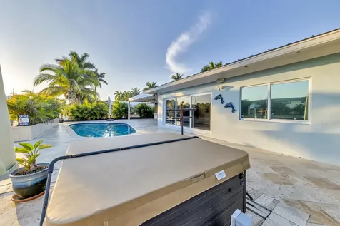 2642 Ne 3rd Street Pompano Beach FL 33062