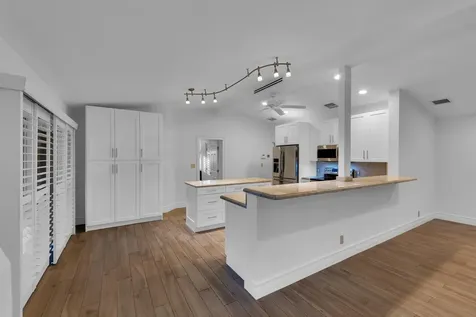 2642 Ne 3rd Street Pompano Beach FL 33062