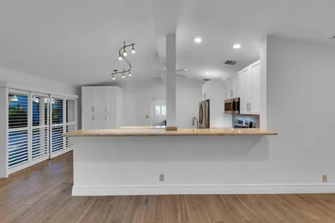 2642 Ne 3rd Street Pompano Beach FL 33062